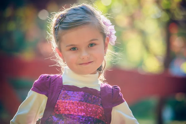 Portrait of a beautiful liitle girl close-up — Stock Photo, Image