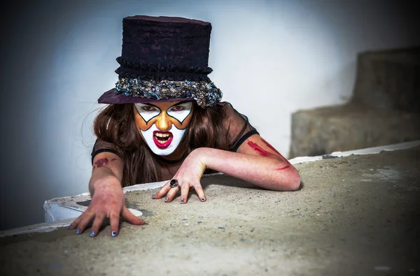 Närbild porträtt skrämmande monster clown — Stockfoto