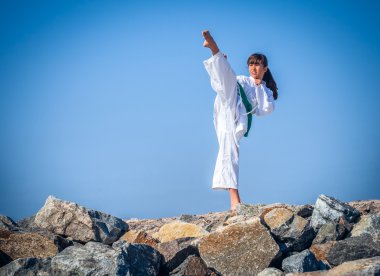 Kız eğitim karate