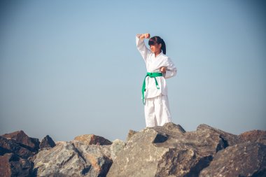 Kız eğitim karate