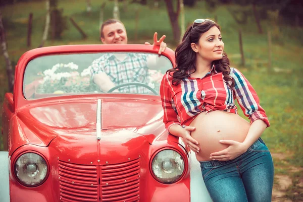 Mujer embarazada. — Foto de Stock