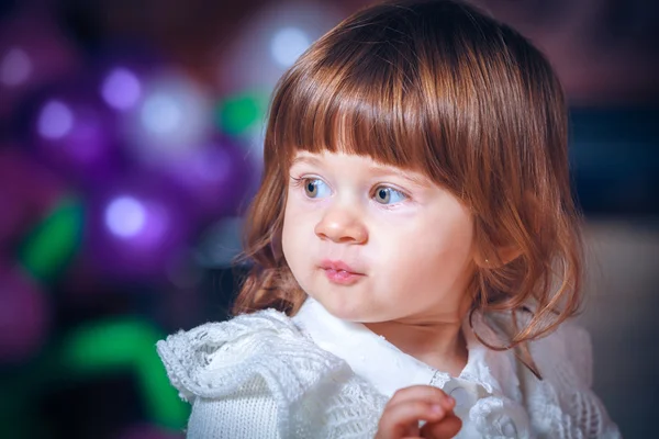 Weinig meisje portret — Stockfoto