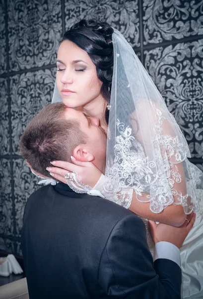 Bride and groom — Stock Photo, Image