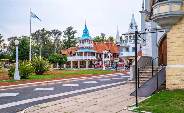 Buenos Aires, Arjantin, 20 / 01 / 2022, Çocuk Cumhuriyeti, Arjantin 'deki minyatür bir çocuk şehri