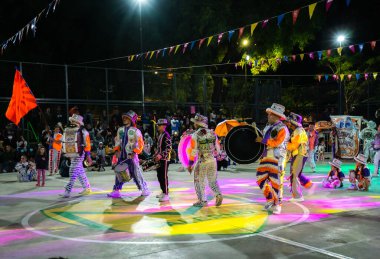 Buenos Aires, Arjantin - 12 Şubat 2022: Buenos Aires Arjantin 'deki karnavala katılanlar