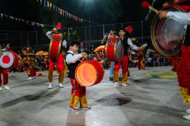 Buenos Aires, Arjantin - 12 Şubat 2022: Buenos Aires Arjantin 'deki karnavala katılanlar