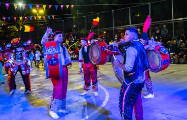 Buenos Aires, Arjantin - 12 Şubat 2022: Buenos Aires Arjantin 'deki karnavala katılanlar