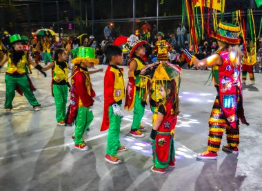 Buenos Aires, Arjantin - 12 Şubat 2022: Buenos Aires Arjantin 'deki karnavala katılanlar