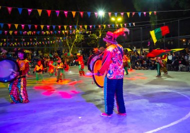 Buenos Aires, Arjantin - 12 Şubat 2022: Buenos Aires Arjantin 'deki karnavala katılanlar