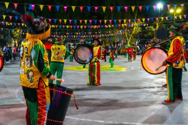 Buenos Aires, Arjantin - 12 Şubat 2022: Buenos Aires Arjantin 'deki karnavala katılanlar