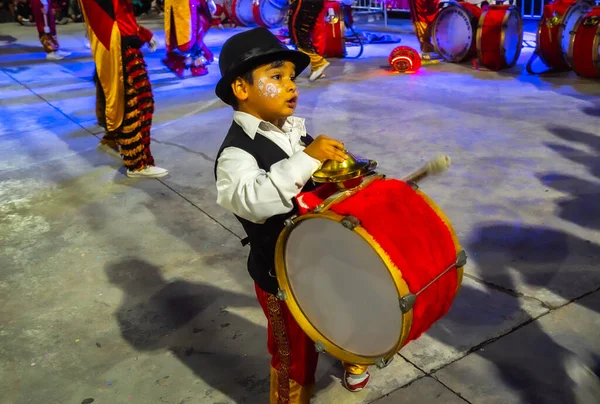 Buenos Aires, Arjantin - 12 Şubat 2022: Buenos Aires Arjantin 'deki karnavala katılanlar