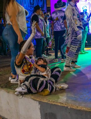 Buenos Aires, Arjantin - 13 Şubat 2022: Buenos Aires Arjantin 'deki karnavala katılanlar