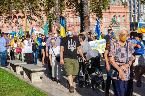 Μαρτίου 2022 Μπουένος Άιρες Αργεντινή Πορεία Προς Υποστήριξη Της Ουκρανίας — Φωτογραφία Αρχείου