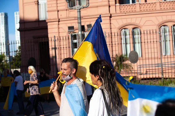 Března 2022 Buenos Aires Argentina Účastníci Pochodu Podporu Ukrajiny Během — Stock fotografie