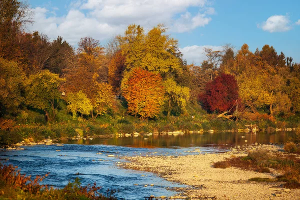 Picture Autumn Trees River — Stock Photo, Image