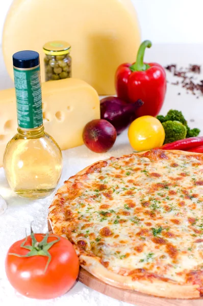 Pizza vom Feinsten — Stockfoto