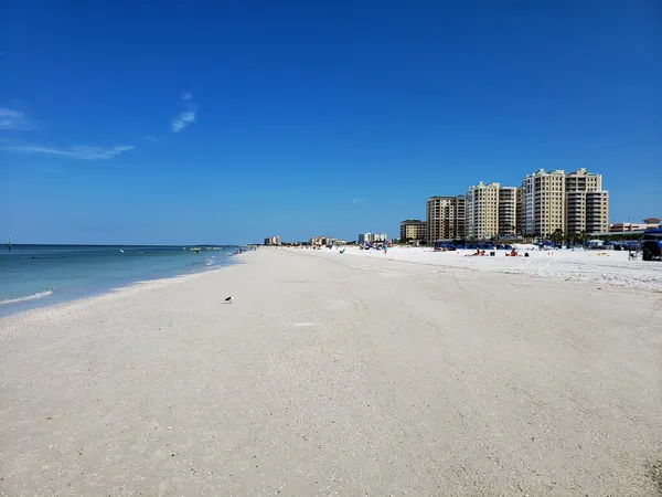 Clearwater Beach Strand Mexikói Öbölben Floridában Fehér Homok Turistacsoportok — Stock Fotó