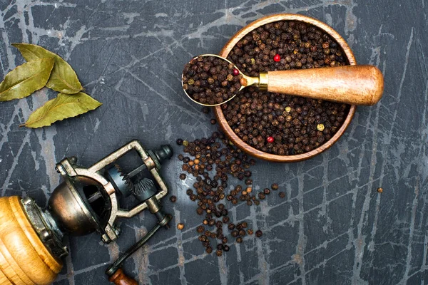 Pepper Mill Peppercorns Wooden Table Space Text — Stock Photo, Image