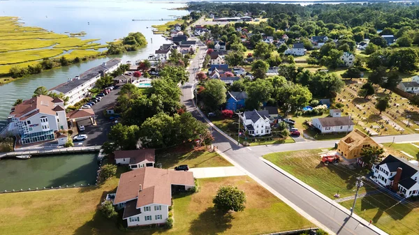 Chincoteague Island Quartiers Résidentiels Marinas Maisons Motels Avec Parkings Pont — Photo