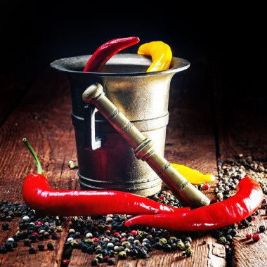 biber, kırmızı biber ve harç
