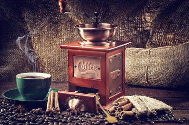 Kahve öğütücüsü.