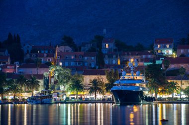 Cavtat gece