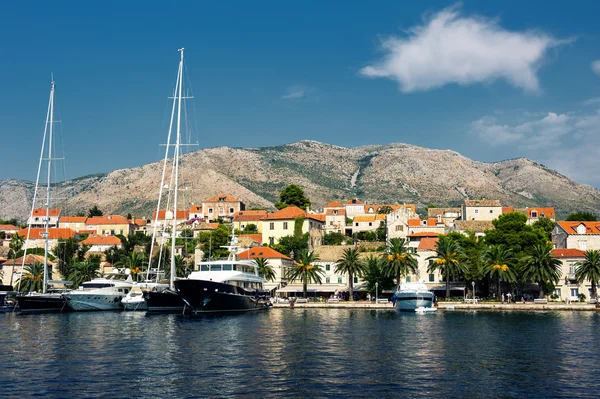 Cavtat i Kroatien — Stockfoto