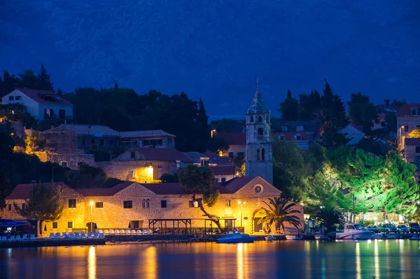 Cavtat per nacht — Stockfoto