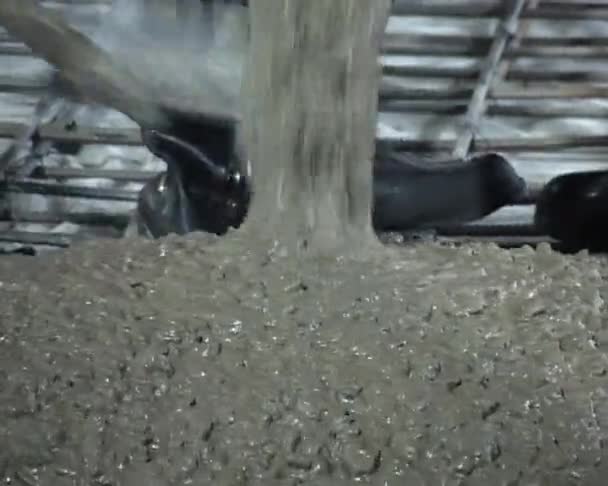 Cement pouring — Stock Video