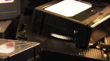 eski vhs kasetleri döngü