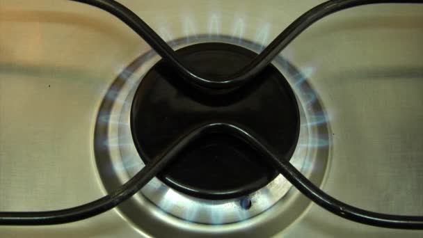 Газовая плита — стоковое видео