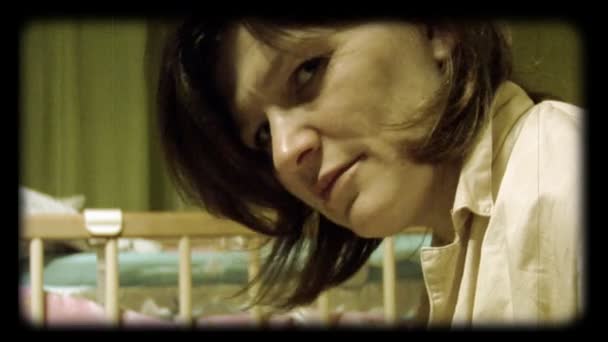 Retrato de mujer como película de carrete — Vídeos de Stock