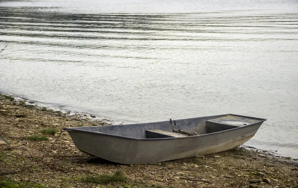 Dnister Nehir Kıyısındaki Ahşap Tekne Podilski Tovtry Ulusal Parkı Batı — Stok fotoğraf