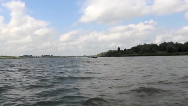 우크라이나 오데사 지역인 코브에 다뉴브강 삼각주의 — 비디오