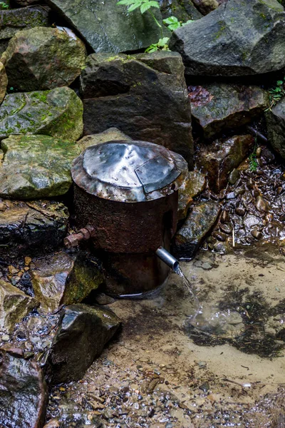 Clear Minerail Water Flows Pipe Carpathian Forest Skole Beskids National — Fotografia de Stock