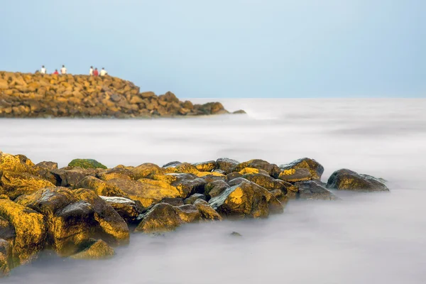 Západ slunce nad skály — Stock fotografie