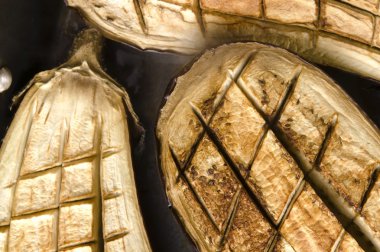 pişmiş ateşli patlıcan