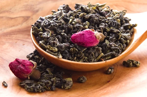 Green tea whit rose — Stock Photo, Image