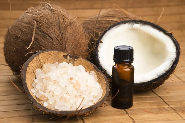 Aceite de coco para terapia alternativa — Foto de Stock