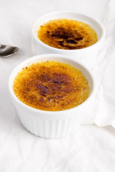 French dessert - cream brulee, burnt cream — Stock Photo, Image