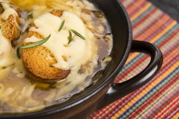 フランスの食材とオニオン スープ — ストック写真