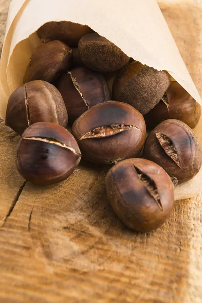 Castanhas torradas deliciosas — Fotografia de Stock