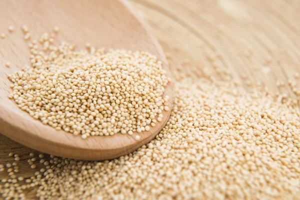 Healthy amaranth grain — Stock Photo, Image