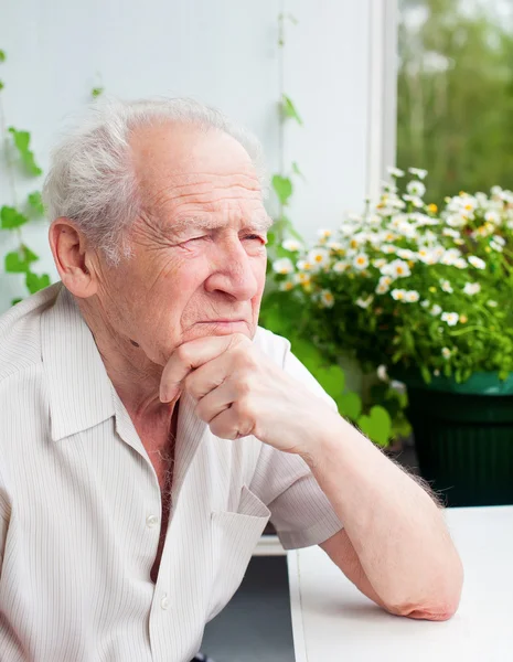 Senior Man Thinking — Stock Photo, Image