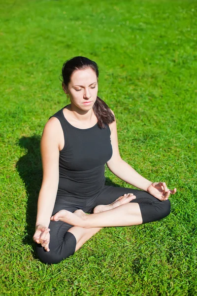 Meditating Woman — Stock Photo, Image