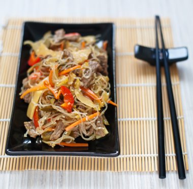 Chinese rice noodles