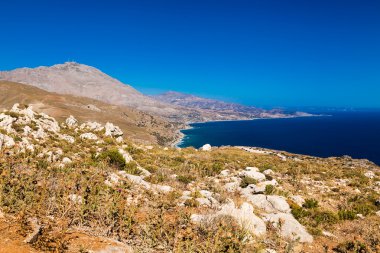 dağların yakınlarında preveli Kilisesi