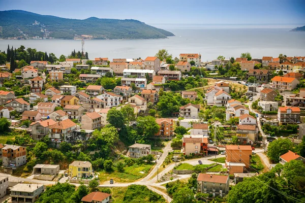Αεροφωτογραφία Των Προαστίων Του Herceg Novi Οικιστικά Κτίρια Μαυροβούνιο — Φωτογραφία Αρχείου