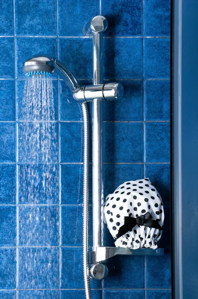 Duschhaube in einer Duscheinheit — Stockfoto