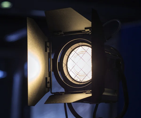 Belysning utrustning två lampor — Stockfoto